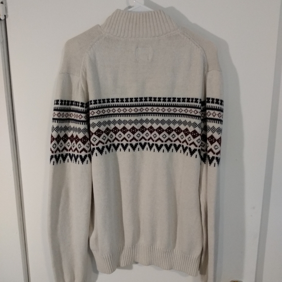 St. John's Bay Sweater - Picture 3 of 4